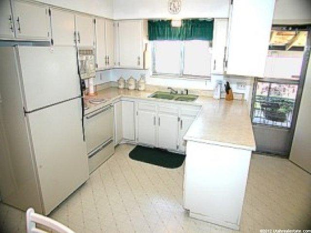 641 E 4630 S, Murray, UT 84107 — photo 4