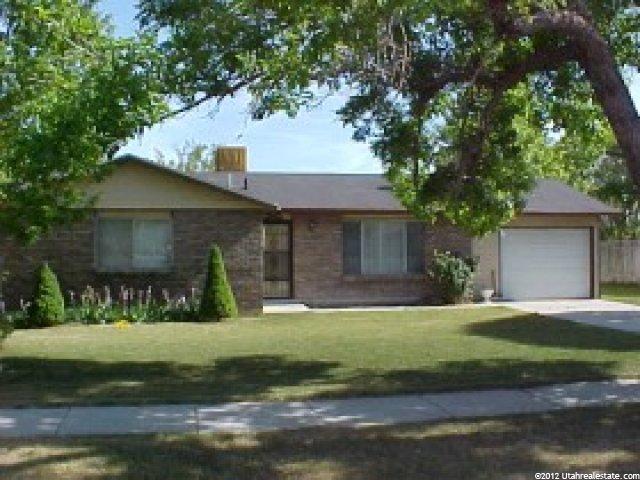 343 E Main St, Grantsville, UT 84029 — photo 3