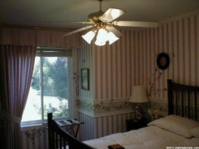 1385 E 300 S, Bountiful, UT 84010 — photo 2