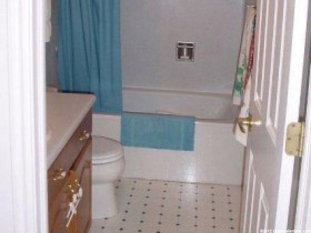 7474 Foothill Dr, Lake Point, UT 84074 — photo 5