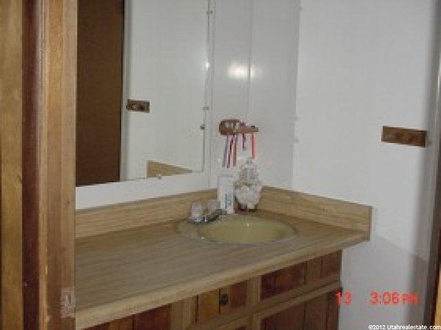 880 N 300 E #2, Nephi, UT 84648 — photo 7