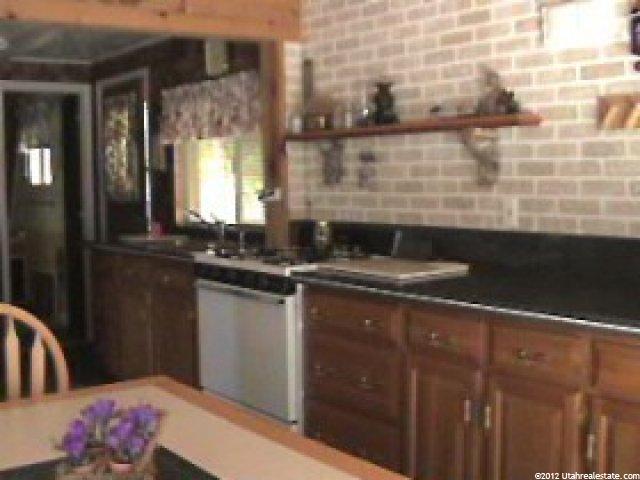 553 S Blue Spruce Rd, Timber Lakes, UT 84032 — photo 6