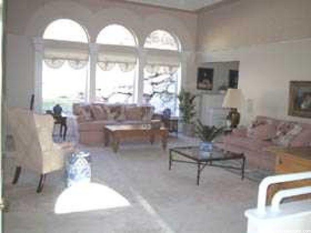 102 Cove Ln, Layton, UT 84040 — photo 2