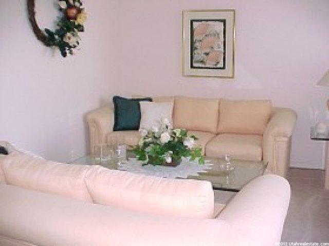 1068 N 75 W, Layton, UT 84041 — photo 2
