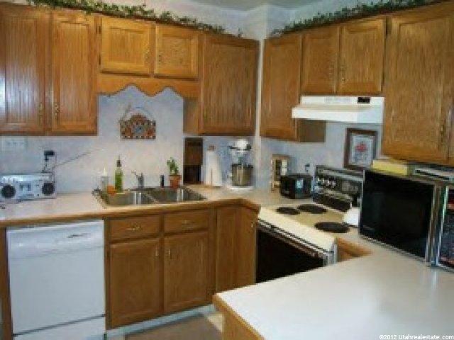 438 Robins Ave, Ogden, UT 84404 — photo 3