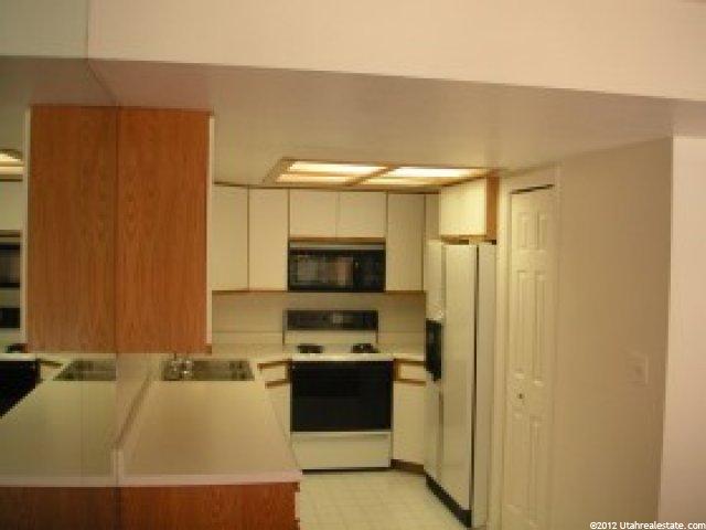 9035 S 3605 E, Sandy, UT 84093 — photo 4