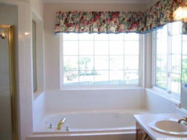 11658 Carrington Ct, Sandy, UT 84092 — photo 6