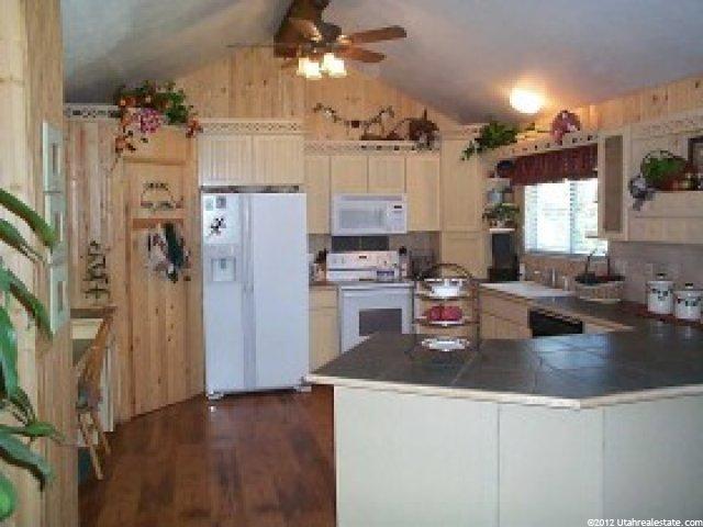 4422 S 1620 W, Roy, UT 84067 — photo 2