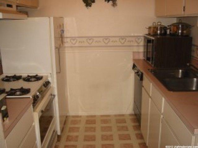 5550 Willow Ln #D, Murray, UT 84107 — photo 2