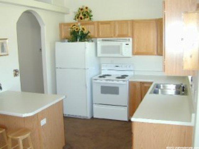 932 W 900 S, Woods Cross, UT 84087 — photo 2