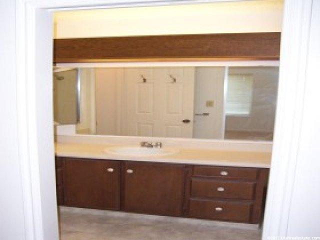 758 E Oakwood Park, Sandy, UT 84094 — photo 6