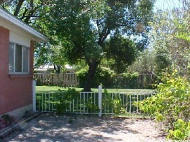 9946 Aster Ln, Sandy, UT 84094 — photo 2