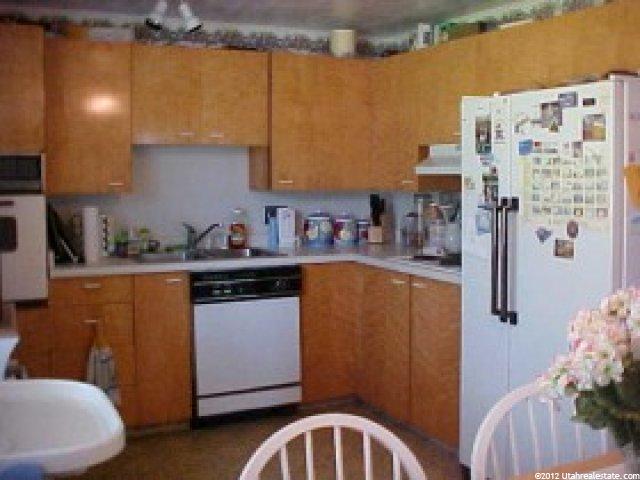 9946 Aster Ln, Sandy, UT 84094 — photo 7