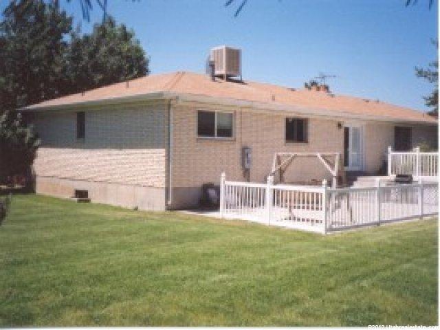 9916 S 2600 E, Sandy, UT 84092 — photo 2
