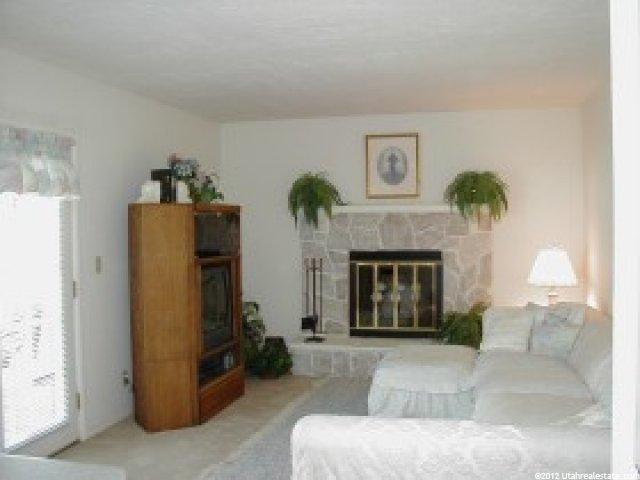 8809 Piper Ln, Sandy, UT 84093 — photo 3