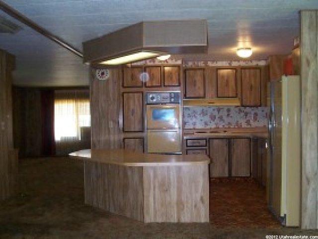 3800 S 1900 W #191, Roy, UT 84067 — photo 4