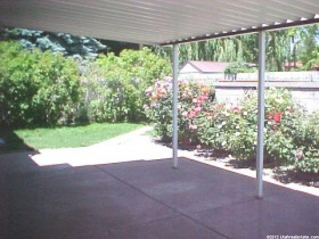 69 Chapel St, Layton, UT 84041 — photo 2