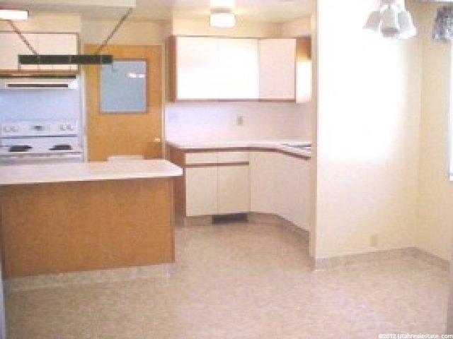 69 Chapel St, Layton, UT 84041 — photo 3