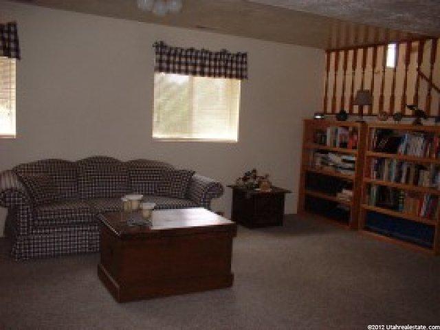 6742 S 1775 E, Uintah, UT 84405 — photo 2