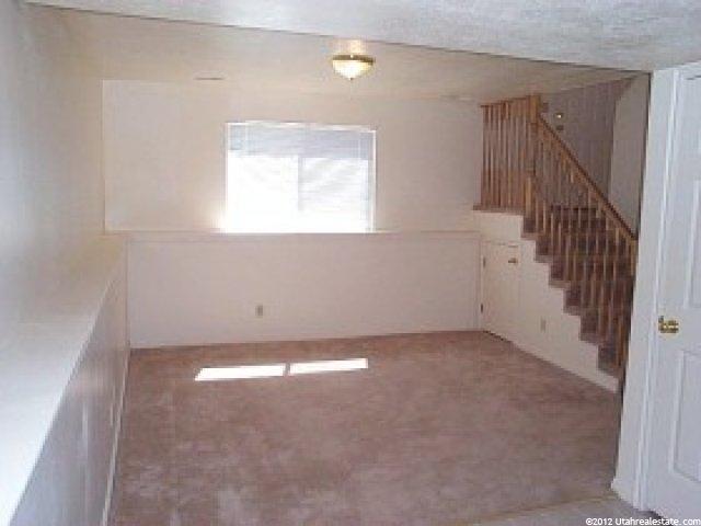 381 E 200 S, Kaysville, UT 84037 — photo 2
