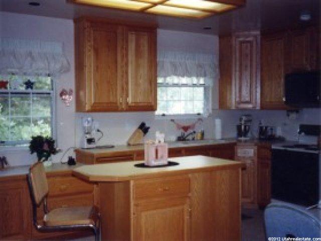 8923 Tracy Cir, Sandy, UT 84093 — photo 6