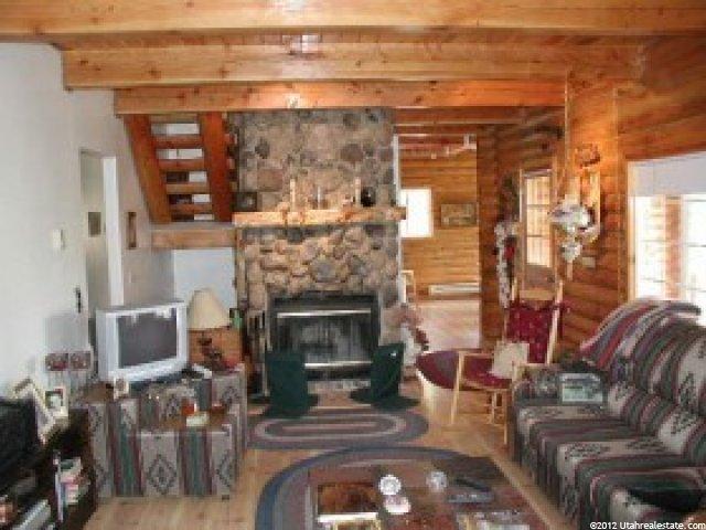 11112 Country Rd, Robertson, WY 82944 — photo 6