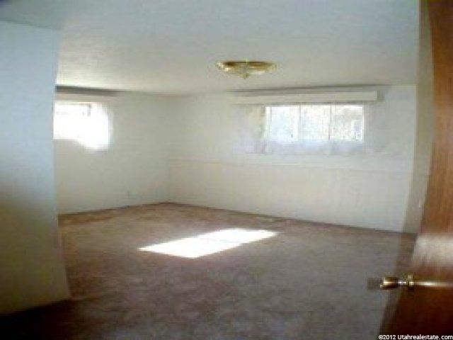 121 N 100 W, Hyrum, UT 84319 — photo 5