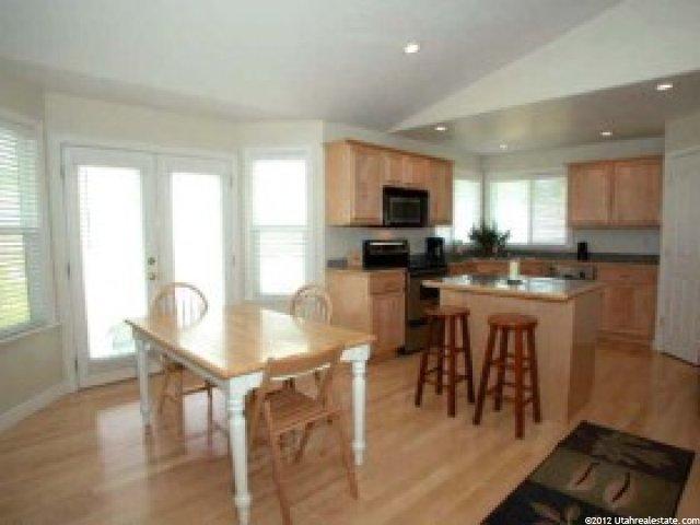 672 Dunning Ct, Draper, UT 84020 — photo 6