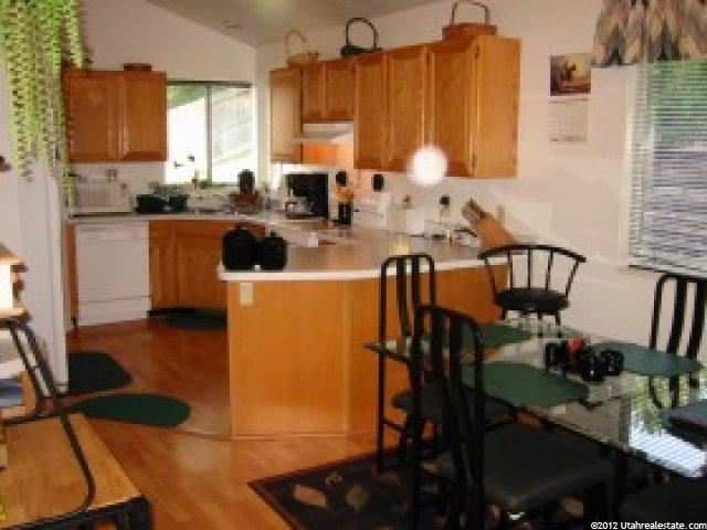 922 Meadow Ct, Draper, UT 84020 — photo 4