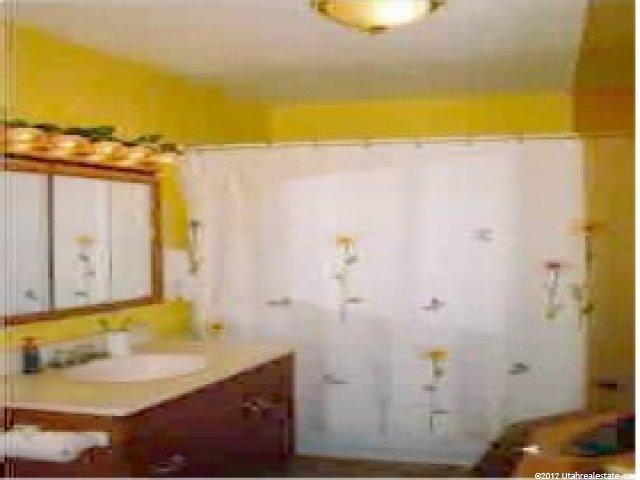 2504 Pierce Ave, Ogden, UT 84401 — photo 3