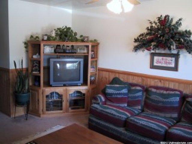 947 Canyon Rd #38, Ogden, UT 84404 — photo 2