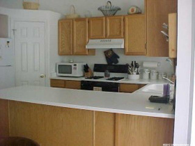 109 W 1900 S, Clearfield, UT 84015 — photo 2