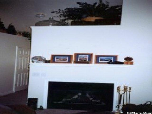 323 E 100 S, Kaysville, UT 84037 — photo 3