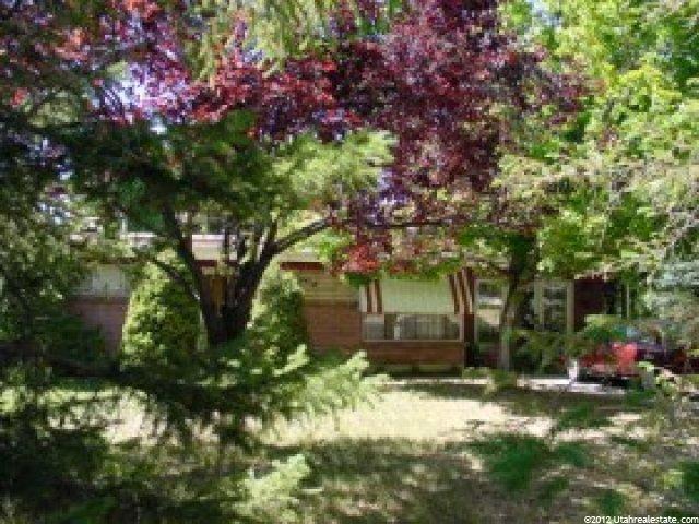 4418 Albright Dr, Holladay, UT 84124 — photo 2