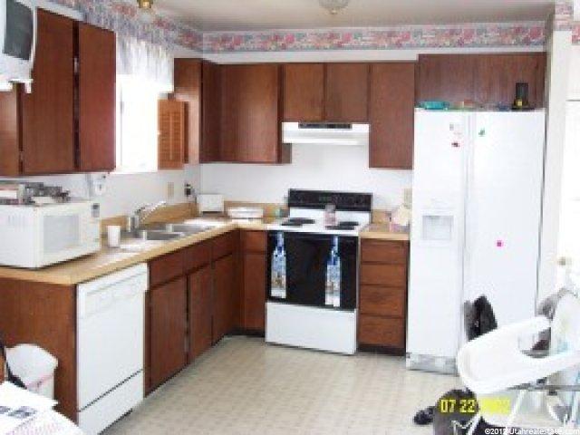 8151 Armoridge Cir, Magna, UT 84044 — photo 4