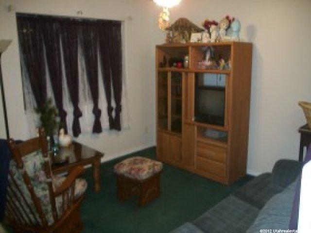726 N 120 E, Hurricane, UT 84737 — photo 4