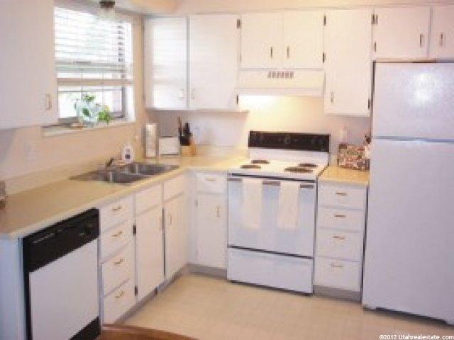 8762 S 620 E, Sandy, UT 84070 — photo 4