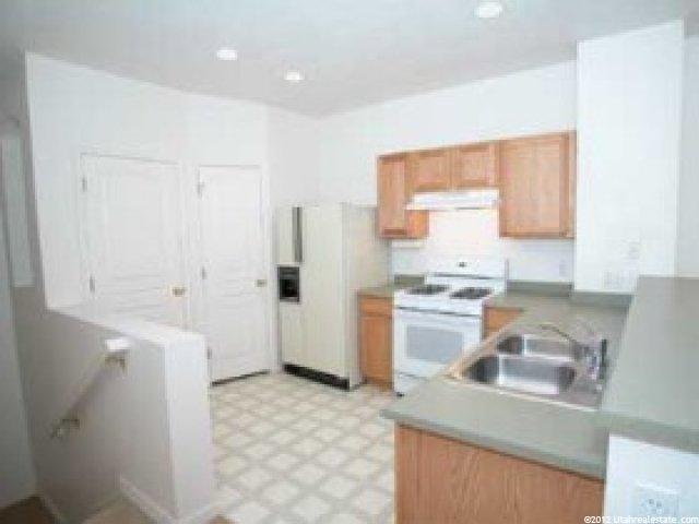 53 Courtyard Ln, Centerville, UT 84014 — photo 7