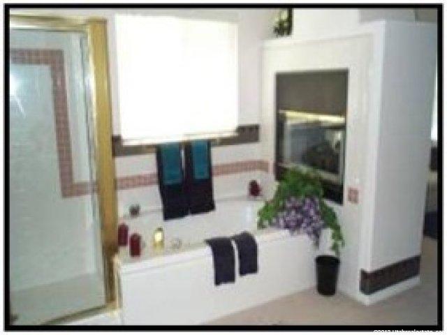 4181 Bona Villa Dr, Ogden, UT 84403 — photo 5
