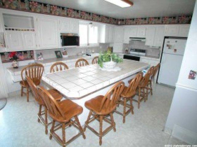 10249 S 2505 E, Sandy, UT 84092 — photo 3