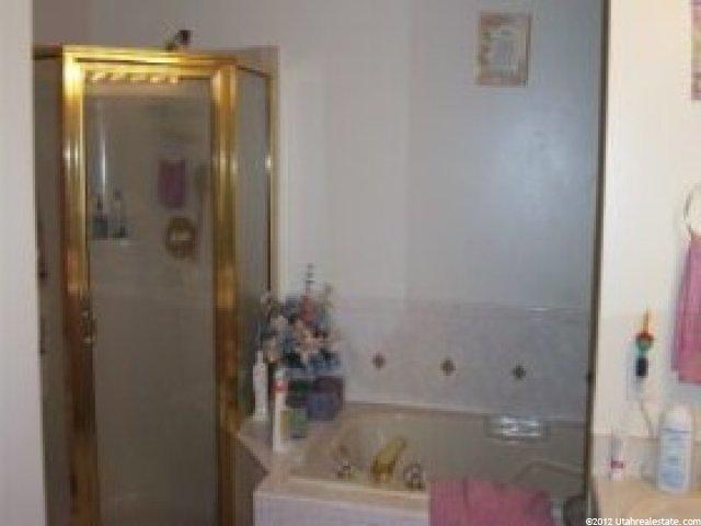 538 Downs Dr, Ogden, UT 84404 — photo 4