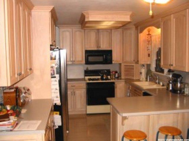 570 S 200 W, Mona, UT 84645 — photo 4
