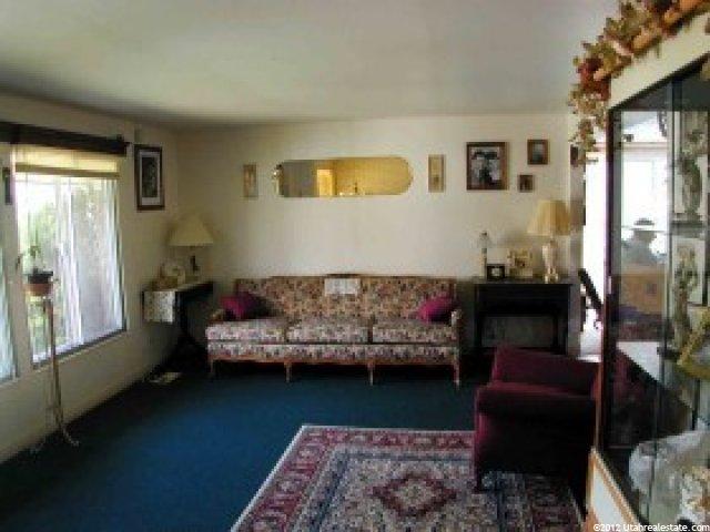 9408 Turnpike Ln, Sandy, UT 84070 — photo 2