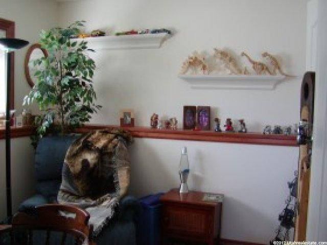 817 W 4200 S, Riverdale, UT 84405 — photo 5