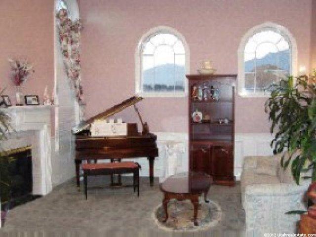 11443 Rockhampton Dr, Sandy, UT 84092 — photo 2