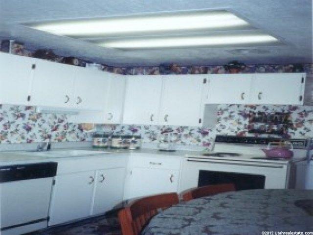 2432 W 5950 S, Roy, UT 84067 — photo 2