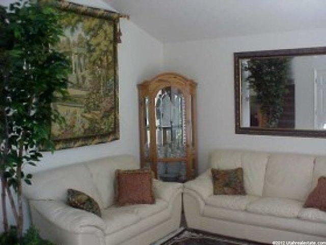 1478 N 100 W, Bountiful, UT 84010 — photo 3
