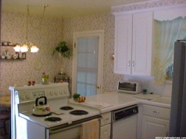 3055 Tyler Ave, Ogden, UT 84403 — photo 3