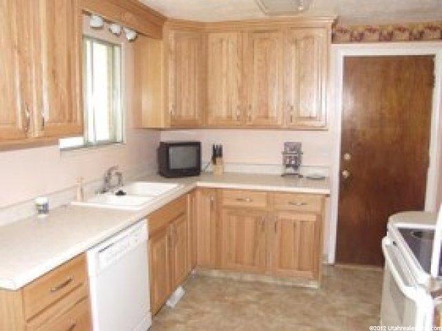 6679 S 230 E, Midvale, UT 84047 — photo 3