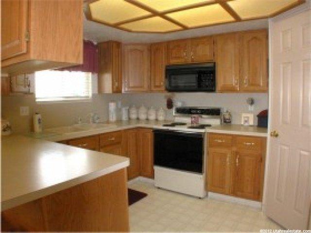 1148 N 2725 W, Layton, UT 84041 — photo 2